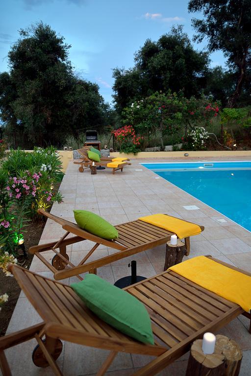 Melitta Villa Agios Ioannis  Phòng bức ảnh