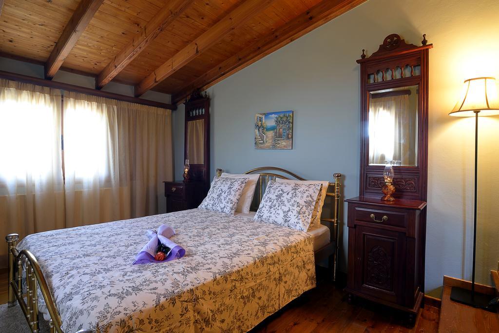 Melitta Villa Agios Ioannis  Phòng bức ảnh